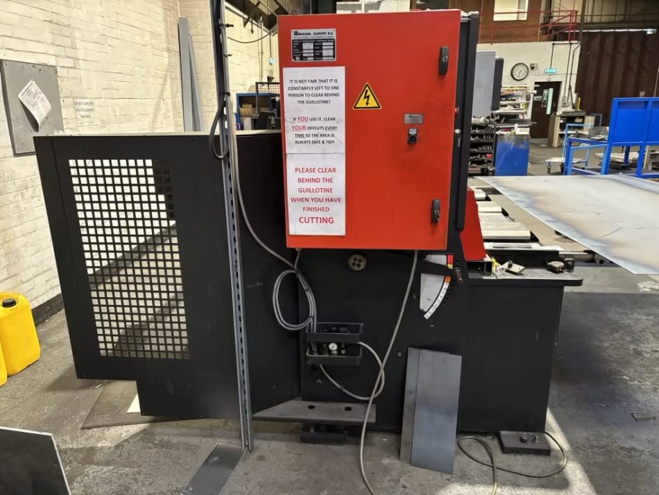 AMADA PROMECAM GS 630 CNC - Image 4