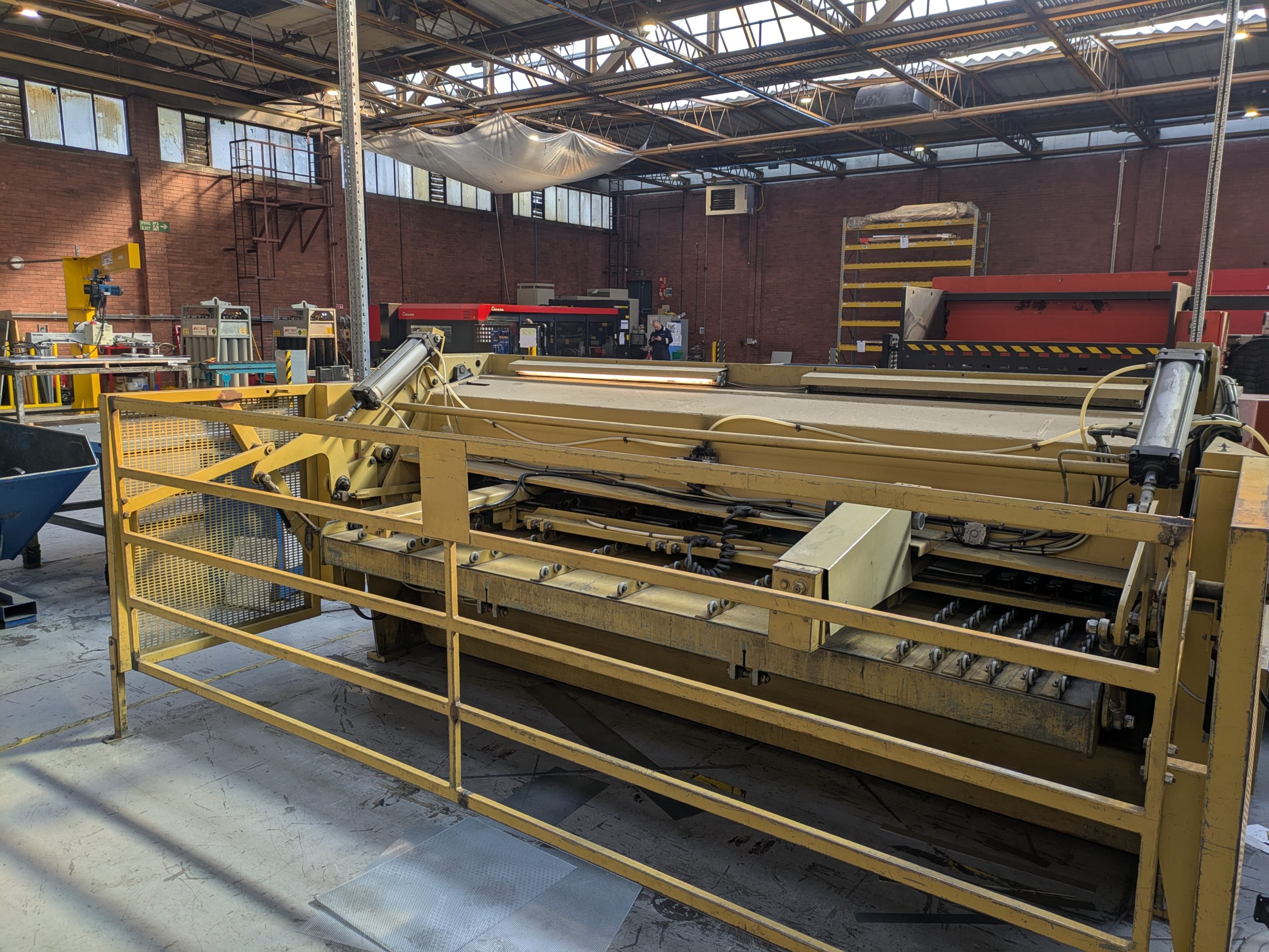 Hydraulic guillotine shear GE 6.5/3000 HYDRAULIC CNC PROGRAMMABLE - Image 5