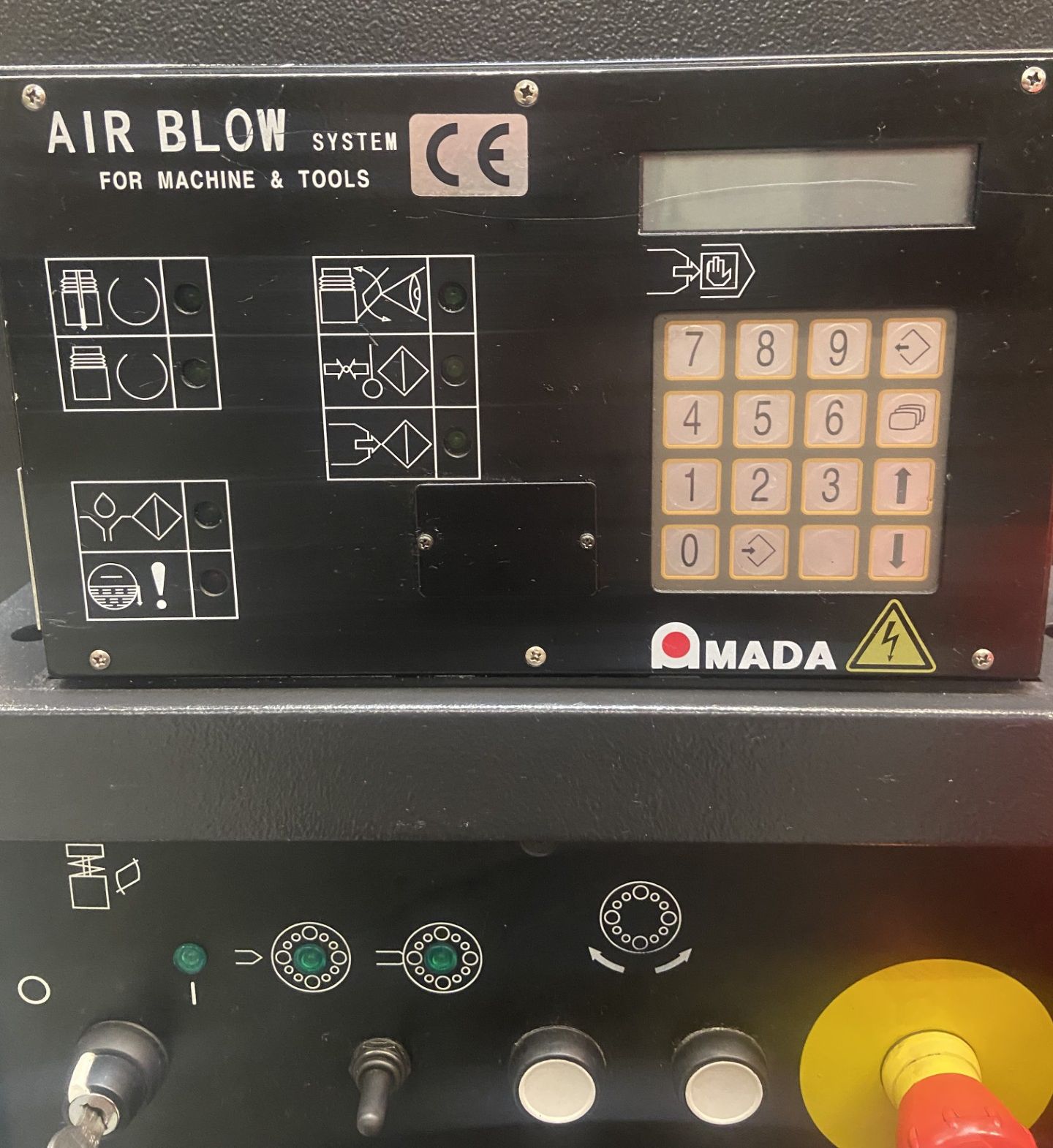 Amada EM3610NT electric punch - Image 2