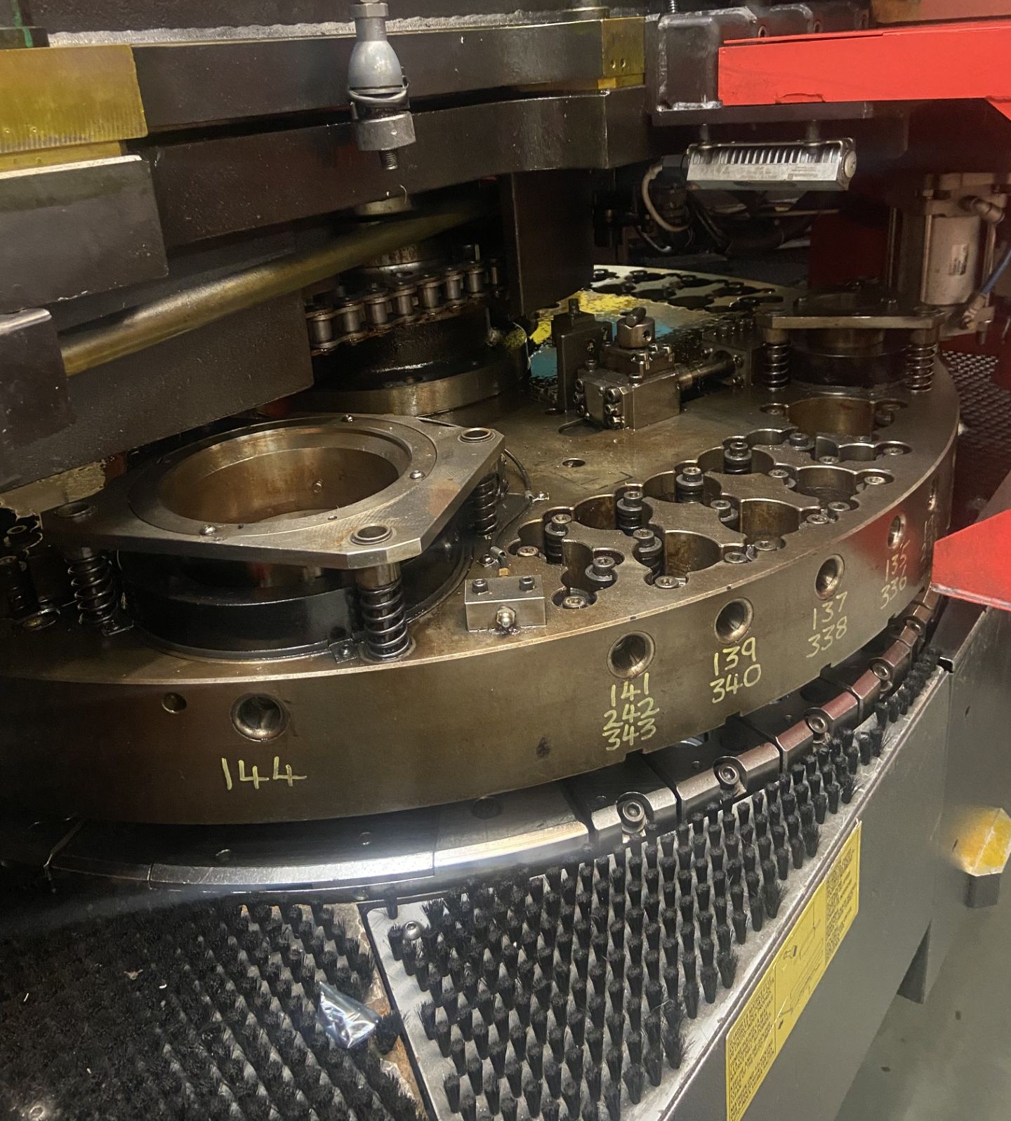 Amada EM3610NT electric punch - Image 3